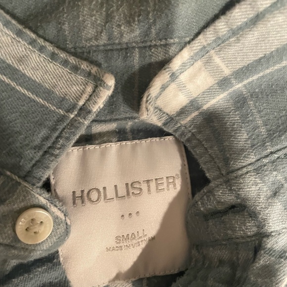 Hollister Men’s Medium Flannel Bundle - Picture 6 of 10
